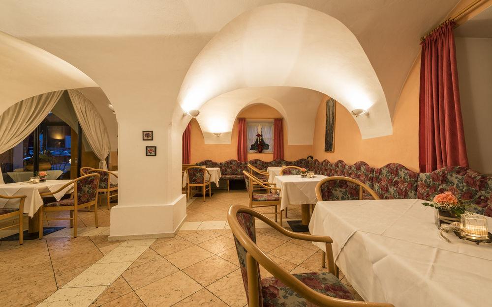 Lener Wirtshaus & Hotel Кампо-ди-Тренс Экстерьер фото