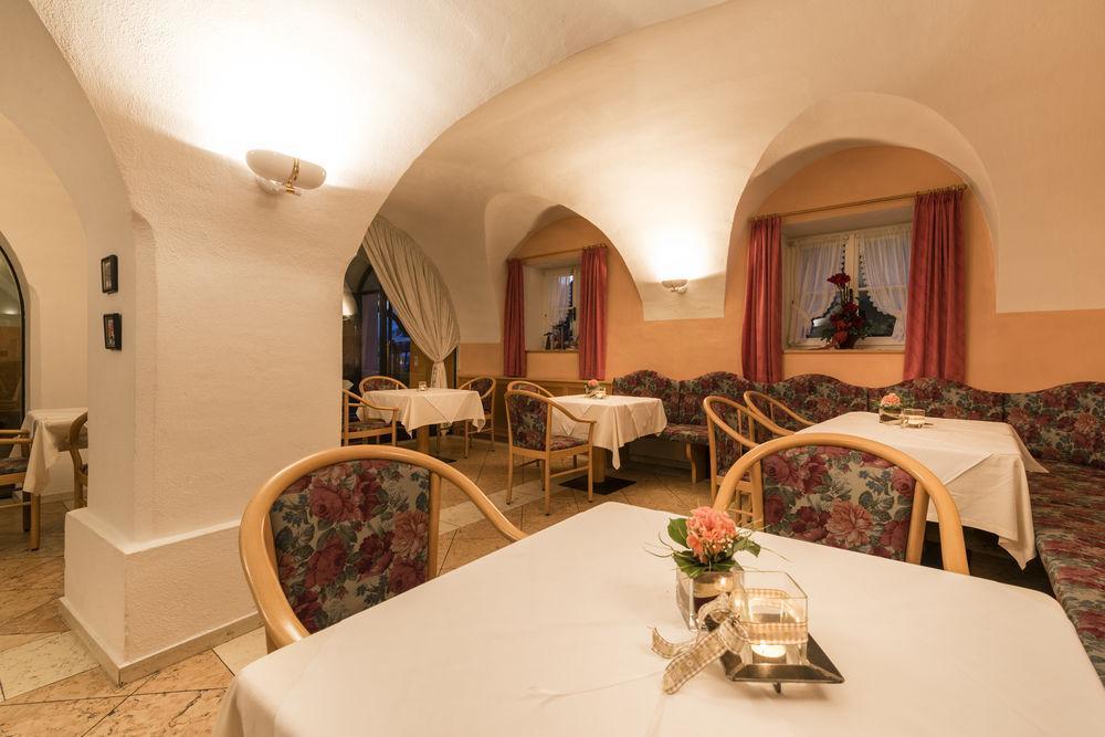 Lener Wirtshaus & Hotel Кампо-ди-Тренс Экстерьер фото